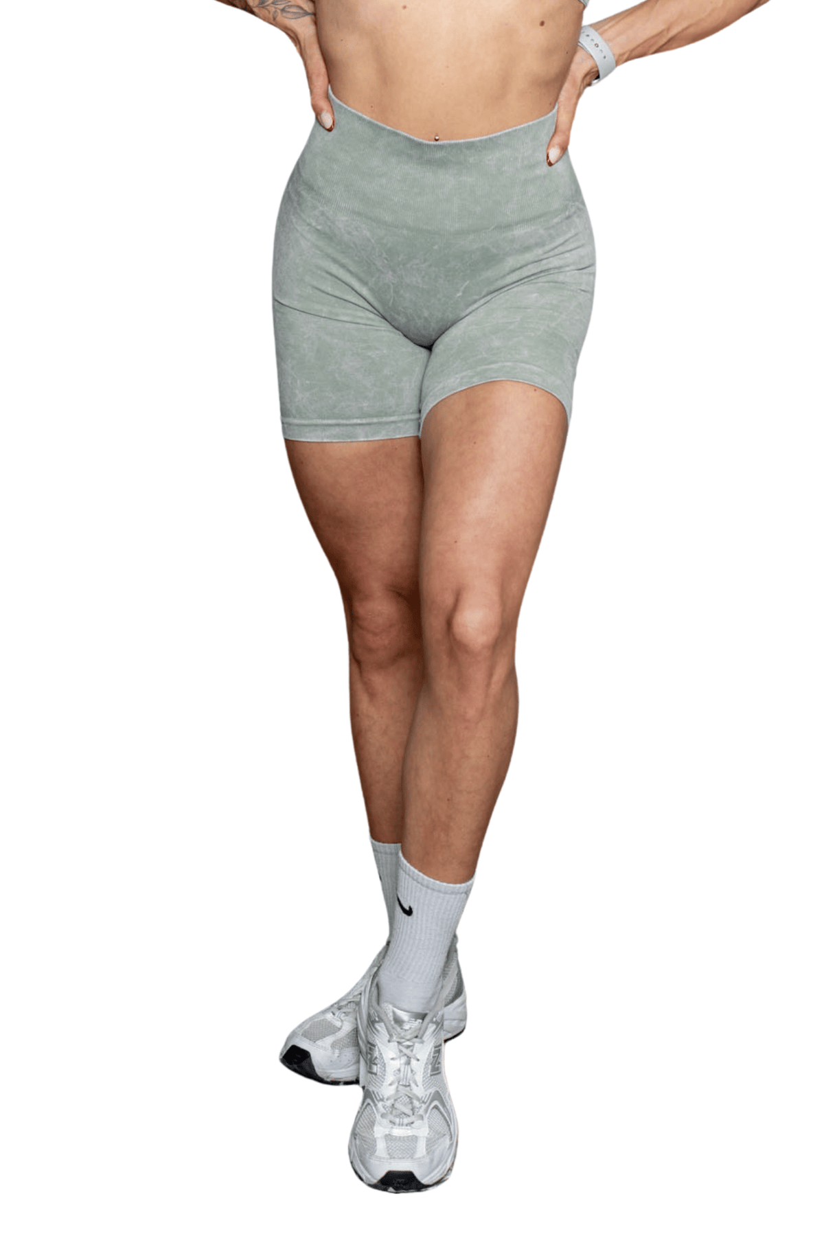 Shadow Shorts Scrunch